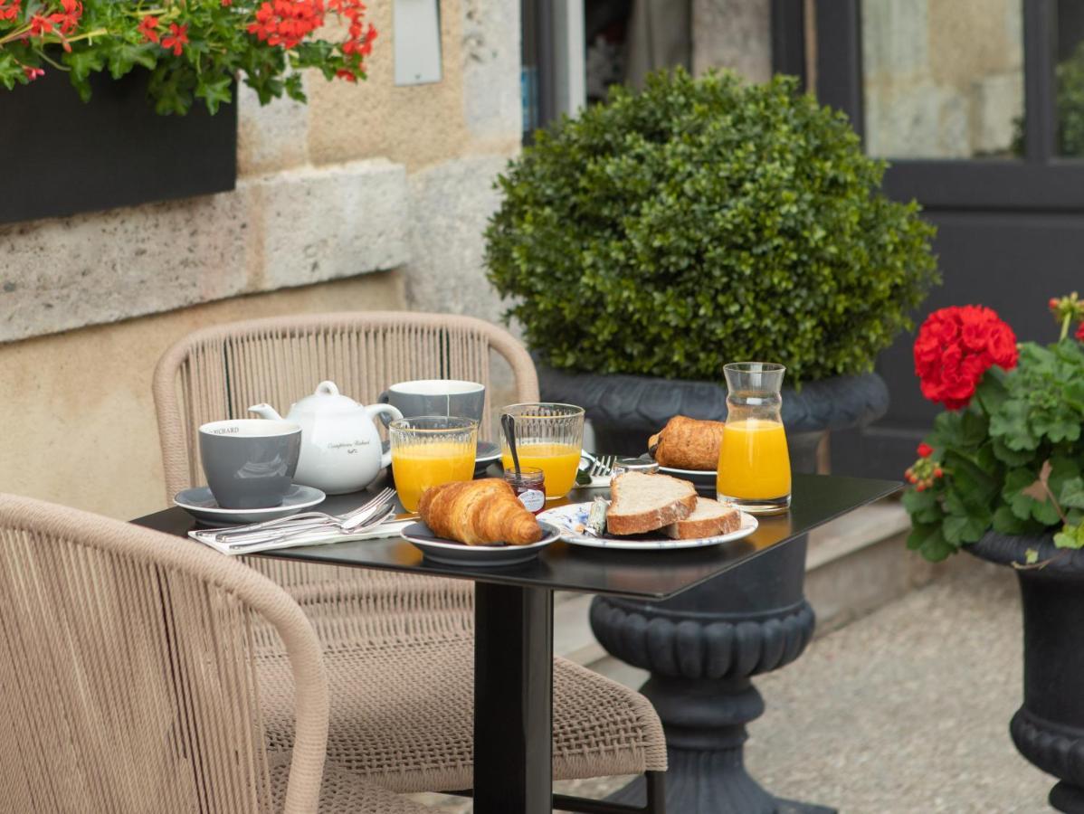 מלון מוליווה Relais De La Loire מראה חיצוני תמונה